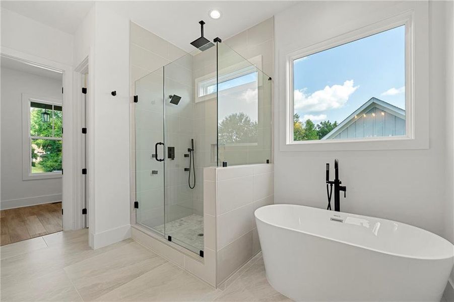 Furnished interior view inside a new home in , Jefferson (Image 6).