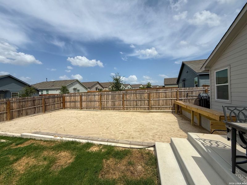Exterior details and patio area of a home in Crescent Hills, San Antonio (Image 4). Exterior details and patio area of a home in Crescent Hills, San Antonio (Image 4).