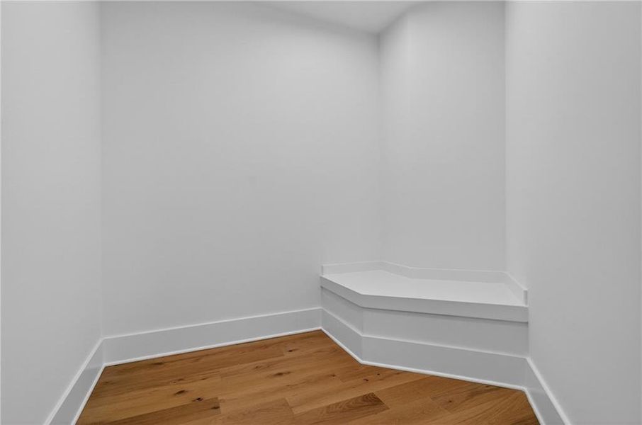 Image 47 of a home in .