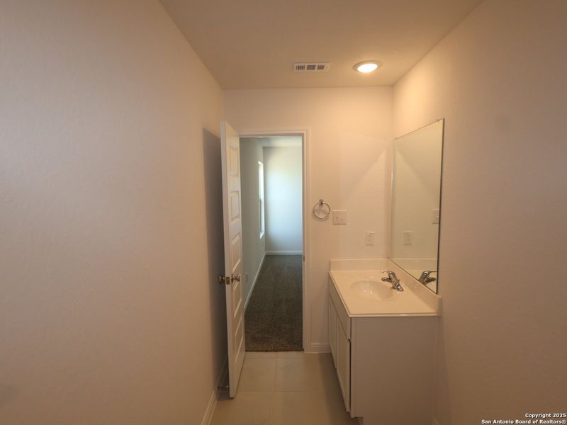 Furnished interior view inside a new home in Paloma Park, Converse (Image 10). Furnished interior view inside a new home in Paloma Park, Converse (Image 10).