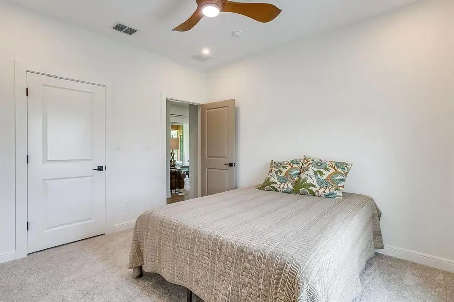 Furnished interior view inside a new home in , Fort Worth (Image 10). Furnished interior view inside a new home in , Fort Worth (Image 10).