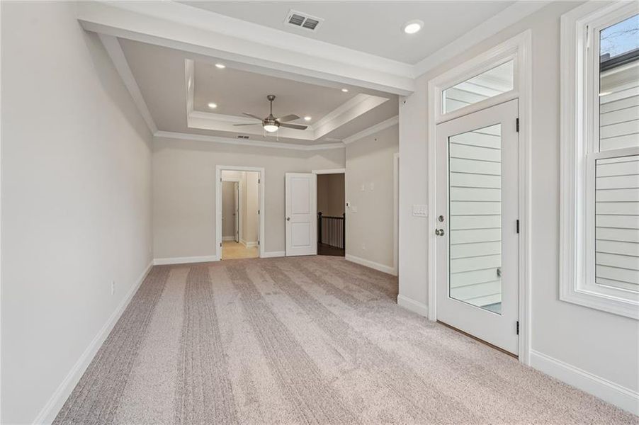 Spacious, unfurnished interior of a new home in Byers Park, Alpharetta (Image 34).