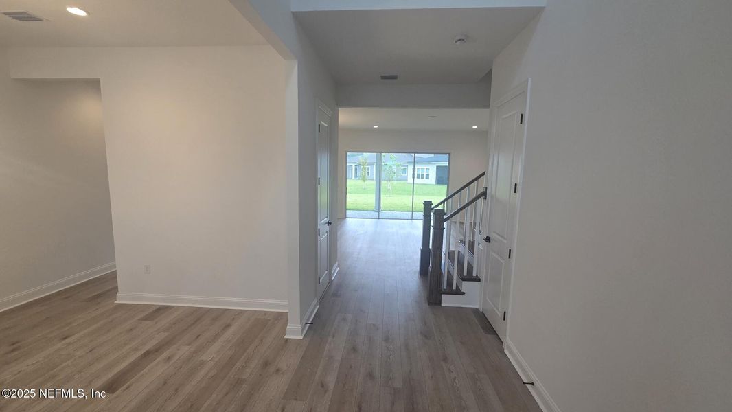 Spacious, unfurnished interior of a new home in , St. Johns (Image 26).