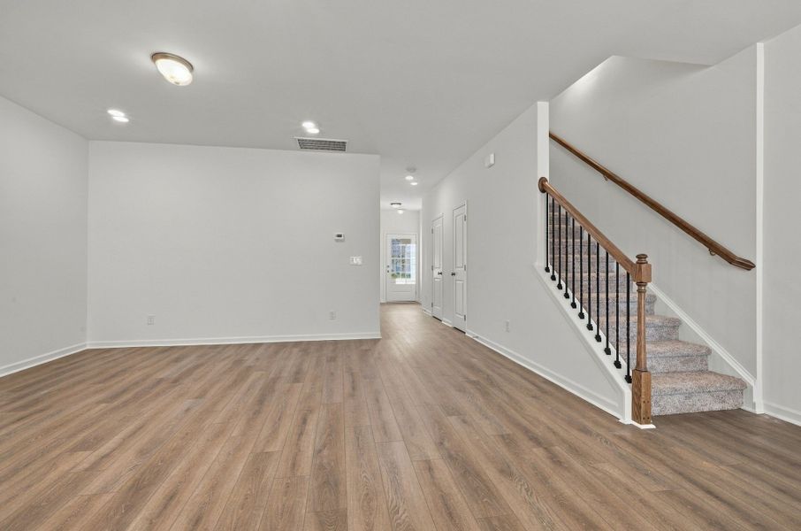 Spacious, unfurnished interior of a new home in Ironhorse, Dickson (Image 15).