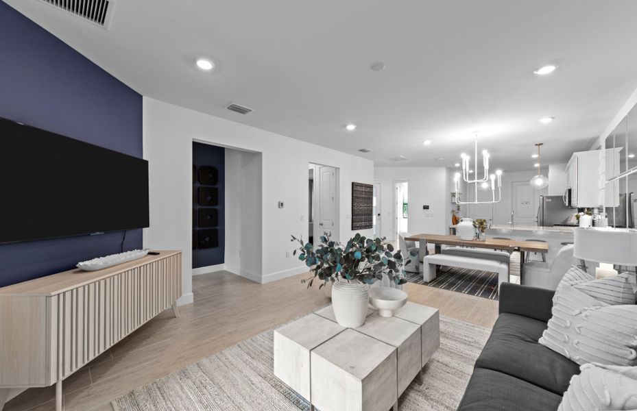 Representative furnished interior of a home built from the Seagrove by DiVosta in Talon Preserve on Palmer Ranch, Nokomis (Image 24). Representative furnished interior of a home built from the Seagrove by DiVosta in Talon Preserve on Palmer Ranch, Nokomis (Image 24).