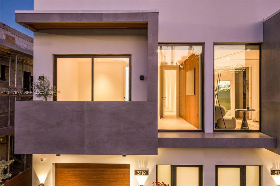 Exterior details and patio area of a home in , Miami (Image 66).