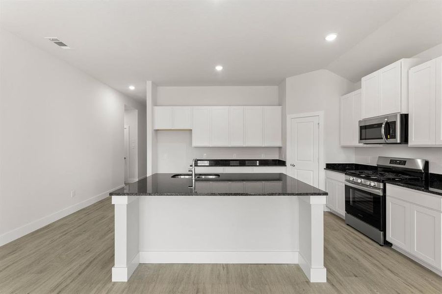 228 Tradd-Kitchen-1 228 Tradd-Kitchen-1