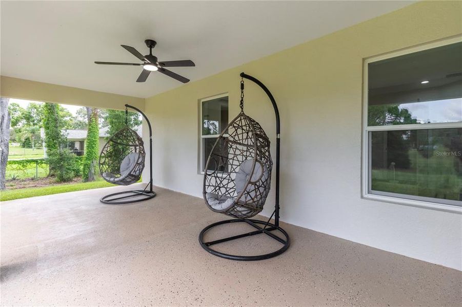 Exterior details and patio area of a home in , Spring Hill (Image 37).