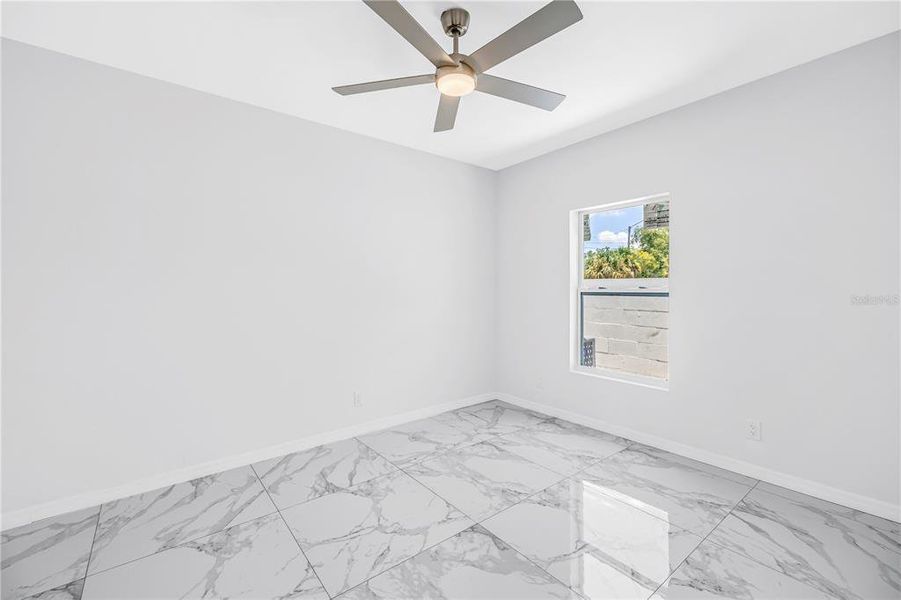 Spacious, unfurnished interior of a new home in , St. Petersburg (Image 40).