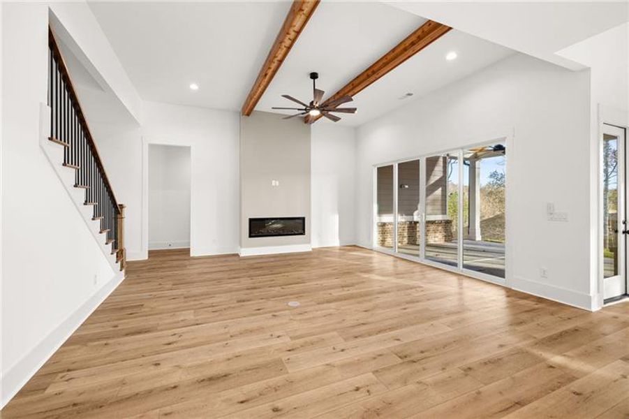 Spacious, unfurnished interior of a new home in , Jefferson (Image 24).