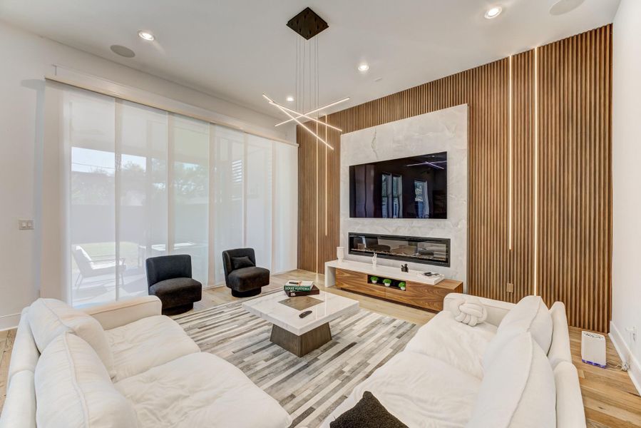 Furnished interior view inside a new home in Avondale, Houston (Image 41).