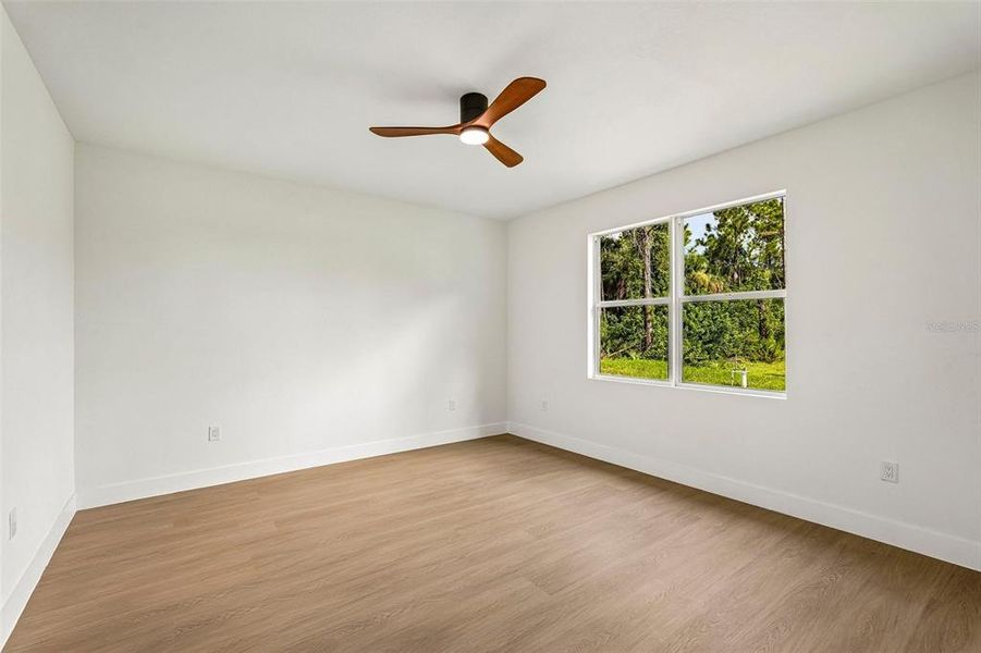 Spacious, unfurnished interior of a new home in , North Port (Image 17).