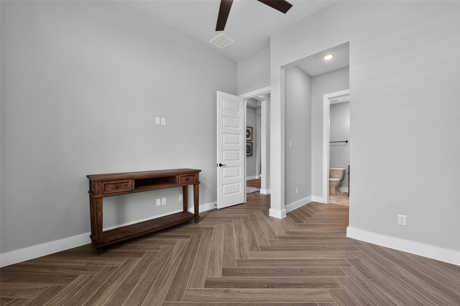 2nd Bedroom