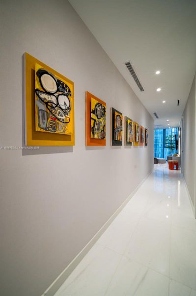 Spacious, unfurnished interior of a new home in Aston Martin Residences, Miami (Image 42). Spacious, unfurnished interior of a new home in Aston Martin Residences, Miami (Image 42).