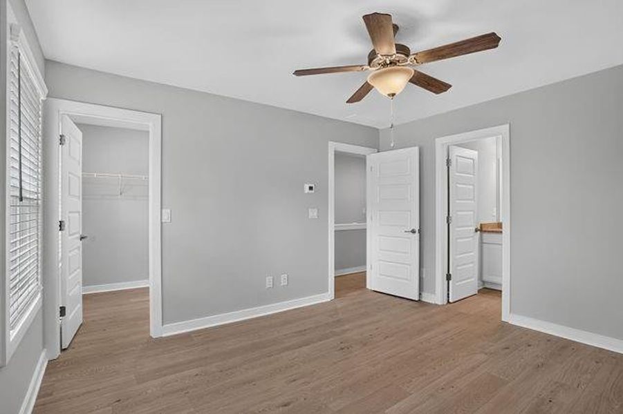 Spacious, unfurnished interior of a new home in The Cottages at East Lanier, Fayetteville (Image 18).