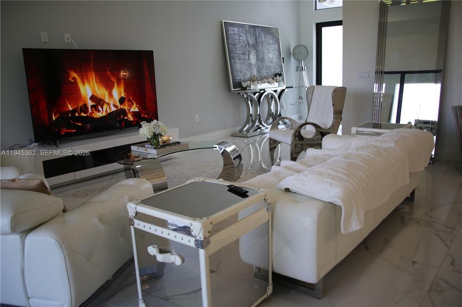 Furnished interior view inside a new home in , Cape Coral (Image 6).