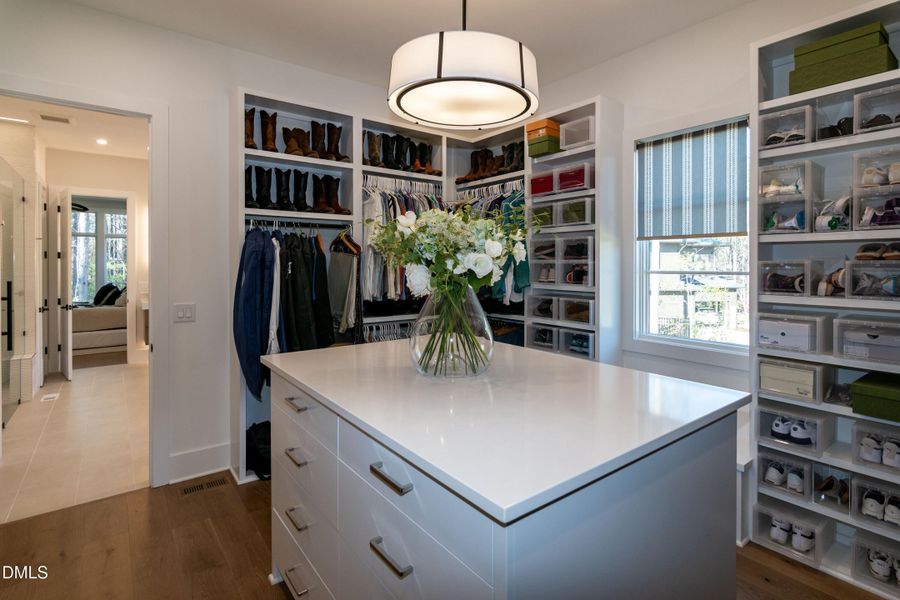 RJP_X_6947 RJP_X_6947