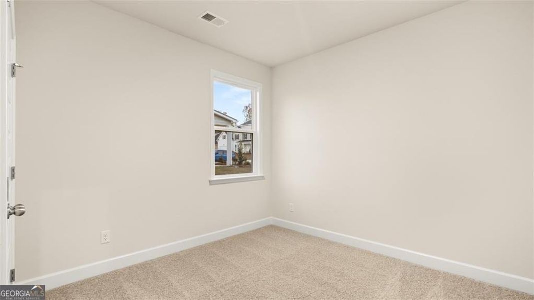 Spacious, unfurnished interior of a new home in Heritage Pointe, Senoia (Image 20). Spacious, unfurnished interior of a new home in Heritage Pointe, Senoia (Image 20).