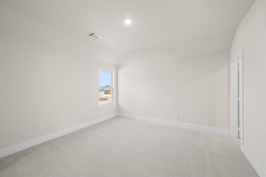 1562 Ginger- Bedroom-5468