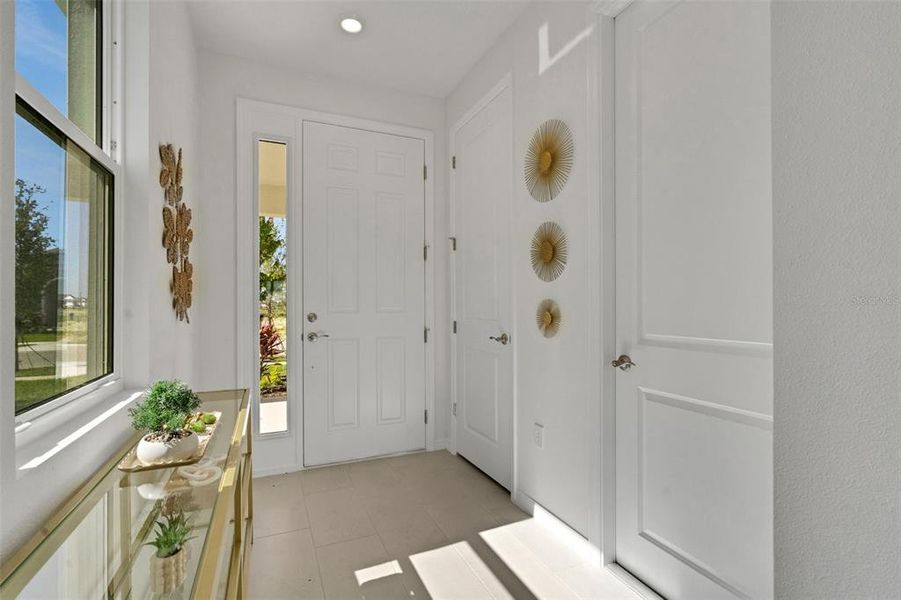 Furnished interior view inside a new home in Creekside Run at Babcock Ranch, Punta Gorda (Image 6).