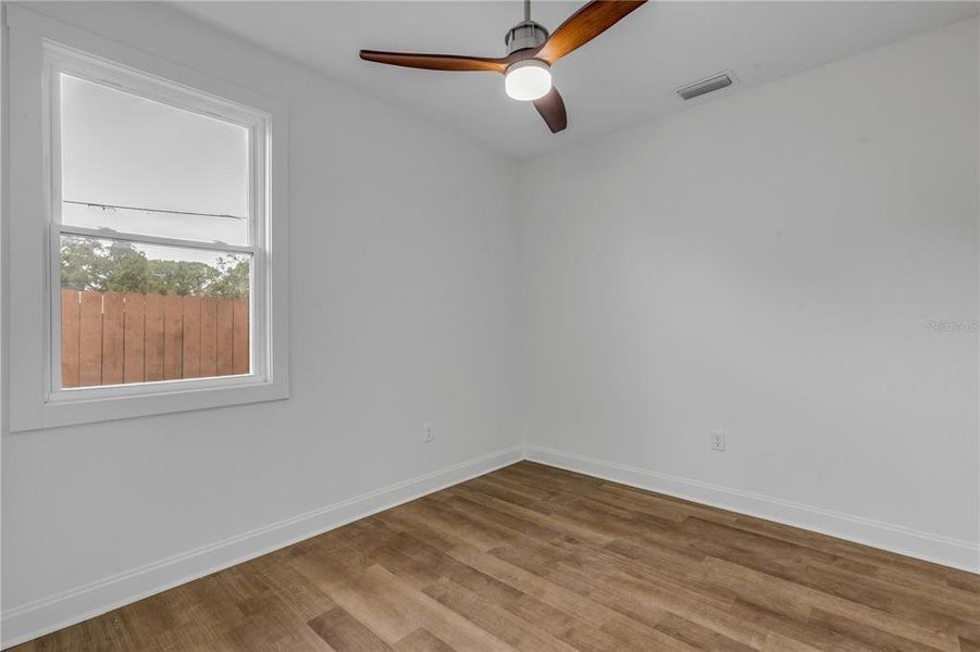 Spacious, unfurnished interior of a new home in , Edgewater (Image 18).