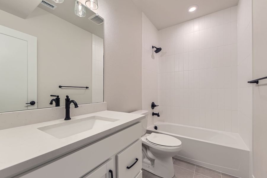 Plan C454 Secondary Bathroom Representative Photo