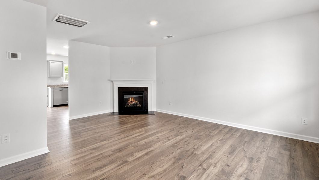 Representative unfurnished interior of a home built from the Rachel by D.R. Horton in Treemont Commons, Wellford (Image 12).