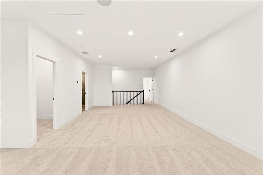 Spacious, unfurnished interior of a new home in , Cumming (Image 43).
