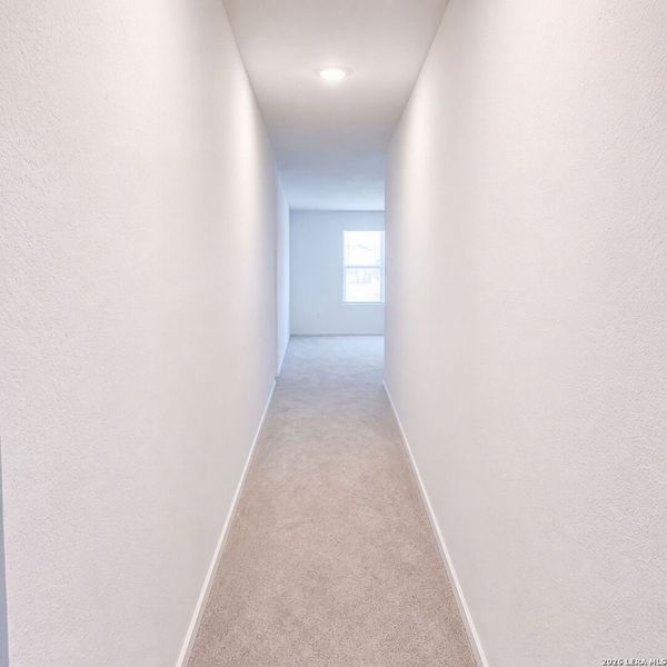 Spacious, unfurnished interior of a new home in Landon Ridge, San Antonio (Image 12).