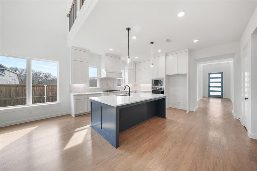 Furnished interior view inside a new home in Inspiration - Paradise Village, Lucas (Image 7).