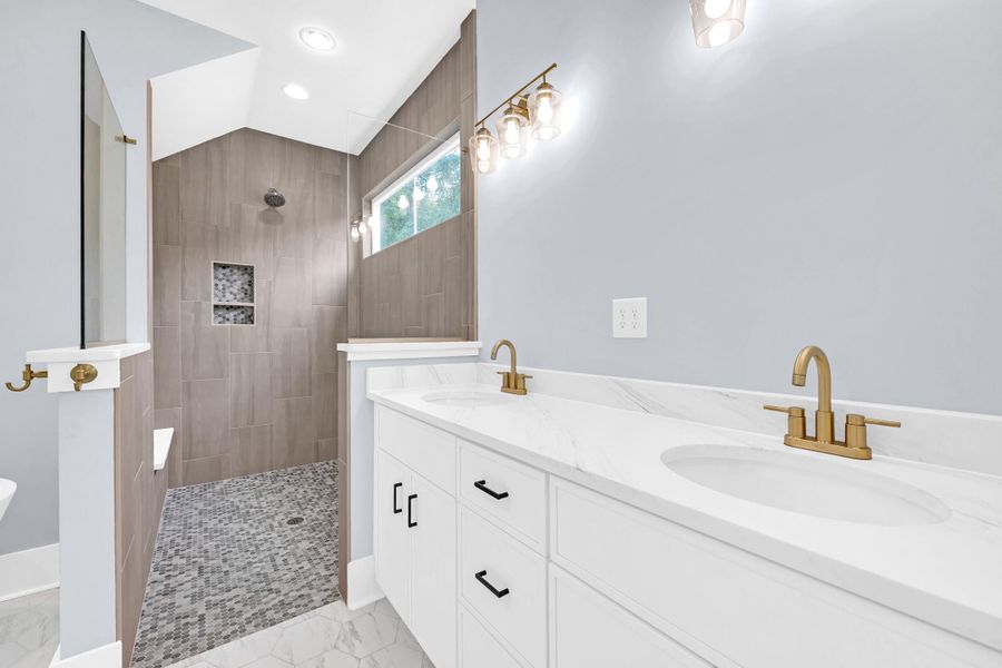 Furnished interior view inside a new home in , Georgetown (Image 4).