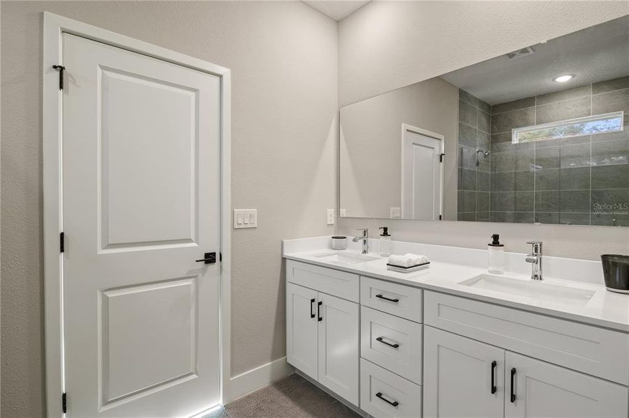 Furnished interior view inside a new home in , Palm Coast (Image 7).