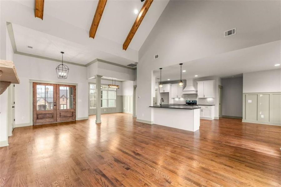 Spacious, unfurnished interior of a new home in , Cleveland (Image 17).