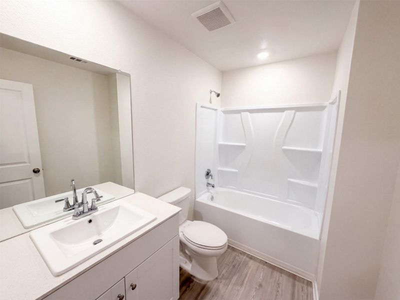 Furnished interior view inside a new home in , Pflugerville (Image 8).