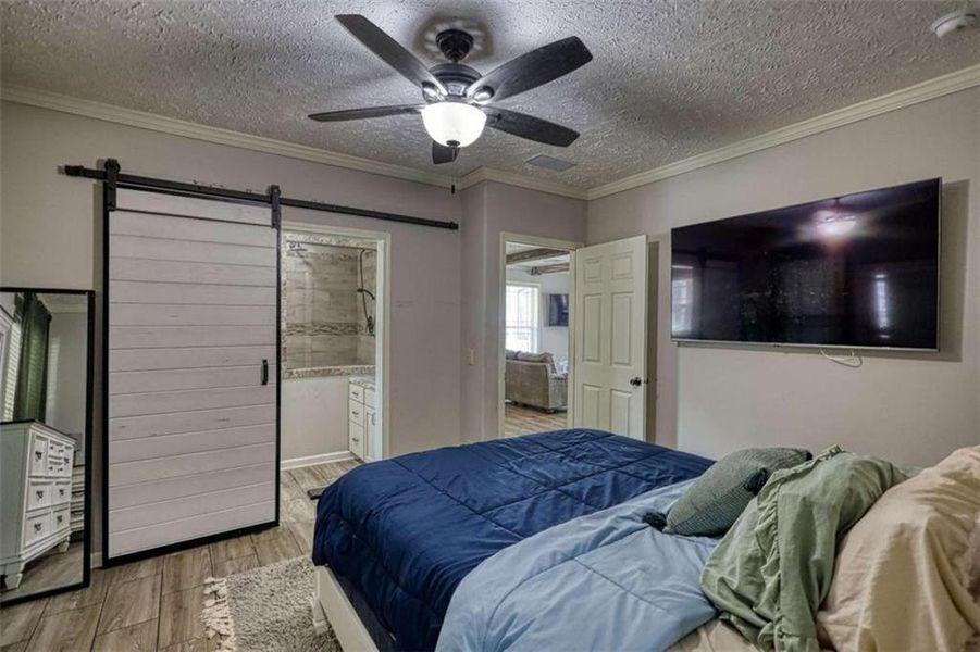 Furnished interior view inside a new home in , Good Hope (Image 43).