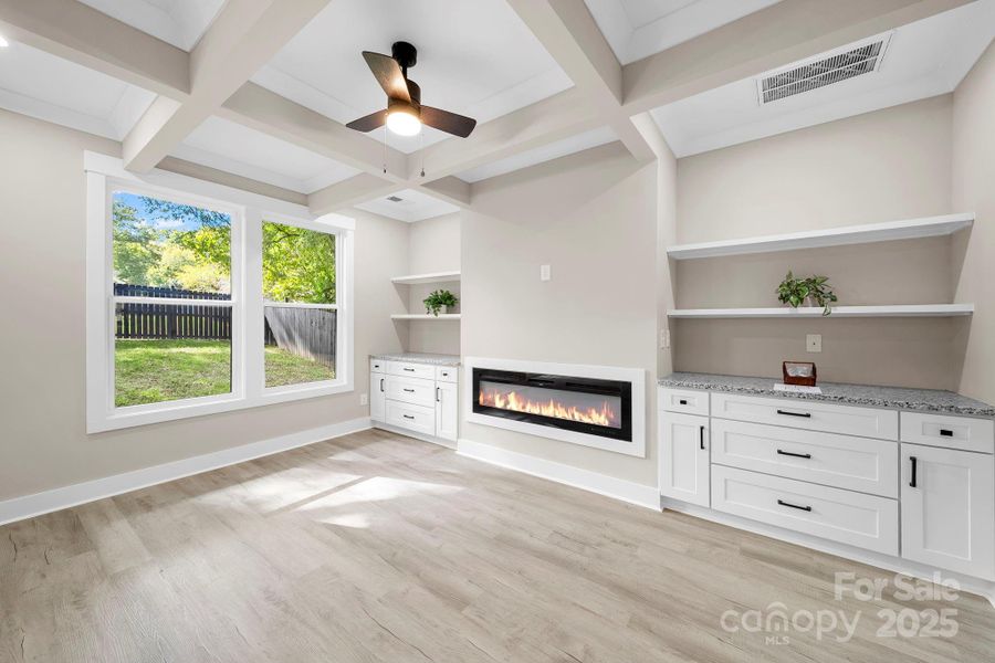 Image 33 of a home in . Image 33 of a home in .