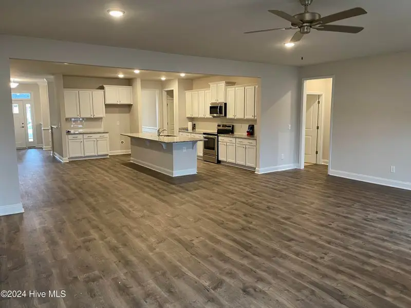 Spacious, unfurnished interior of a new home in Summer Place, Grimesland (Image 7). Spacious, unfurnished interior of a new home in Summer Place, Grimesland (Image 7).