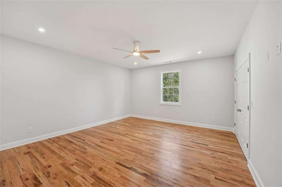 Spacious, unfurnished interior of a new home in , South Fulton (Image 29).