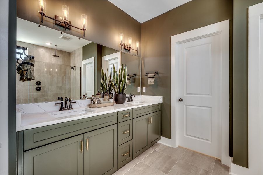Representative furnished interior of a home built from the Sterling by Beazer Homes in Northbrook, Murrells Inlet (Image 16).
