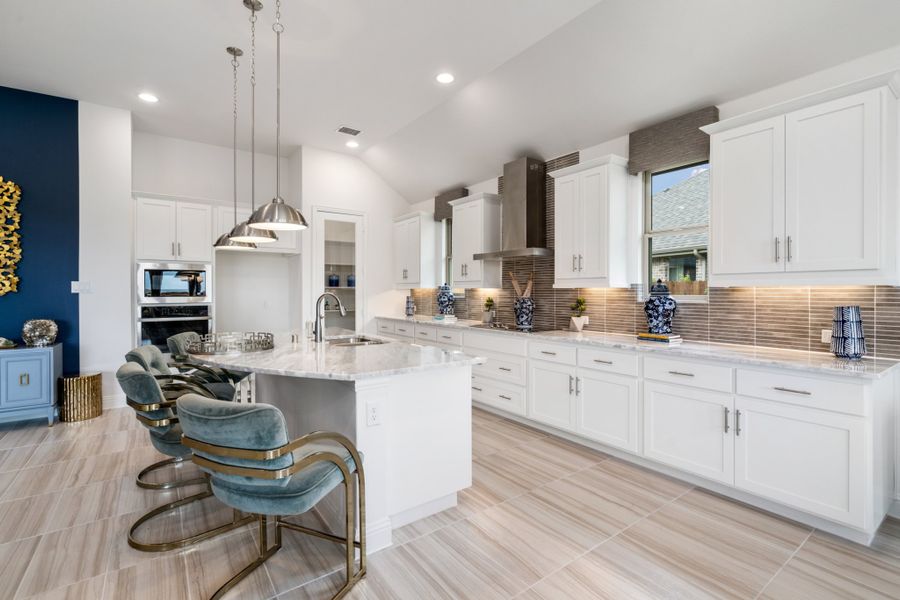 Representative furnished interior of a home built from the Mason by UnionMain Homes in Edgewater, Fate (Image 14).