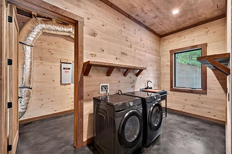 Image 40 of a home in .