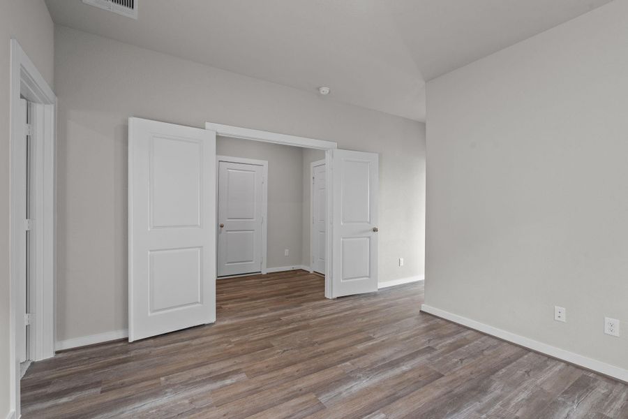 Spacious, unfurnished interior of a new home in Westridge Cove, Conroe (Image 23). Spacious, unfurnished interior of a new home in Westridge Cove, Conroe (Image 23).