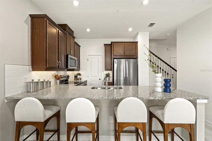 Furnished interior view inside a new home in , Orlando (Image 19).