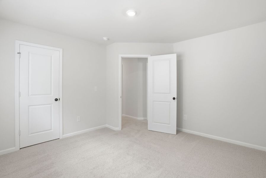 Representative unfurnished interior of a home built from the Willow Select M by McGuinn Homes in Broadway Lake, Anderson (Image 35). Representative unfurnished interior of a home built from the Willow Select M by McGuinn Homes in Broadway Lake, Anderson (Image 35).