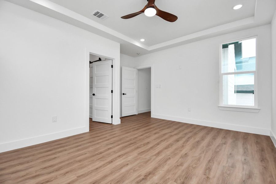 Spacious, unfurnished interior of a new home in , Houston (Image 18). Spacious, unfurnished interior of a new home in , Houston (Image 18).