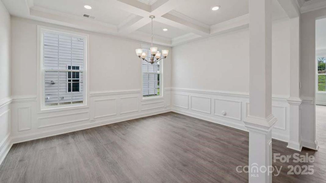 Image 36 of a home in Sylvan Creek.