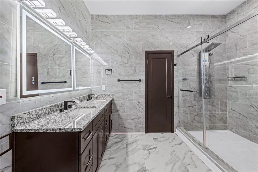 Furnished interior view inside a new home in , Grayson (Image 15).