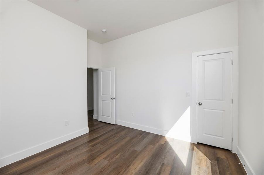 Spacious, unfurnished interior of a new home in , Princeton (Image 13).