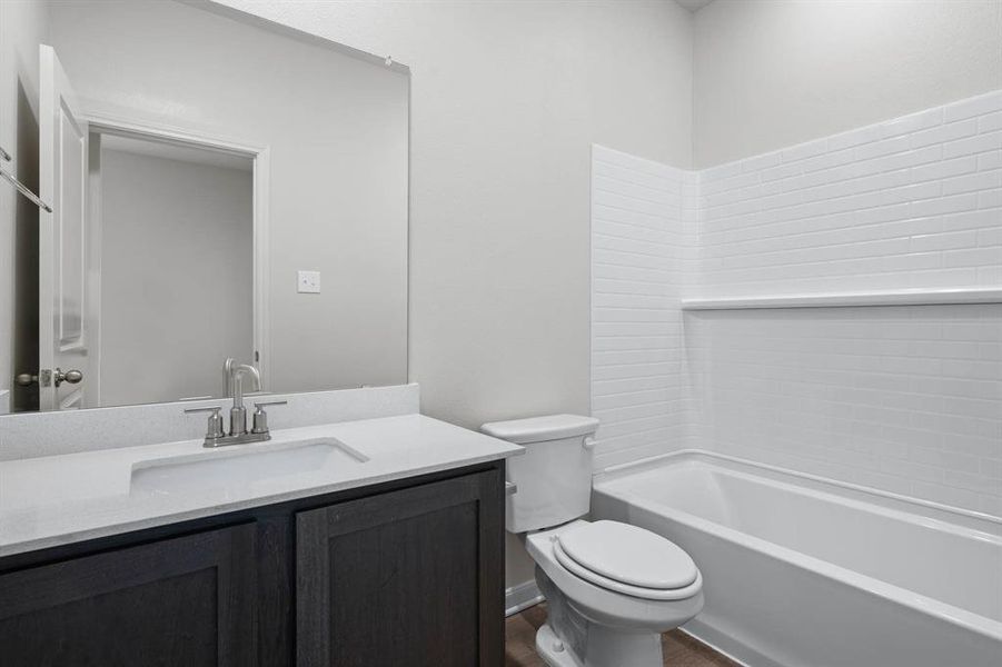 Furnished interior view inside a new home in Logan Square, Fort Worth (Image 3).