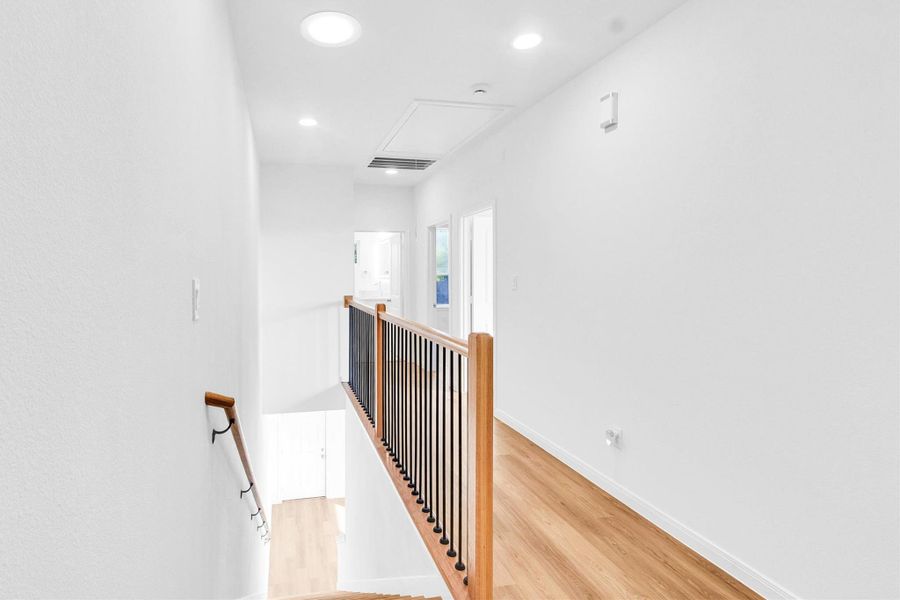 Spacious, unfurnished interior of a new home in , Houston (Image 22).